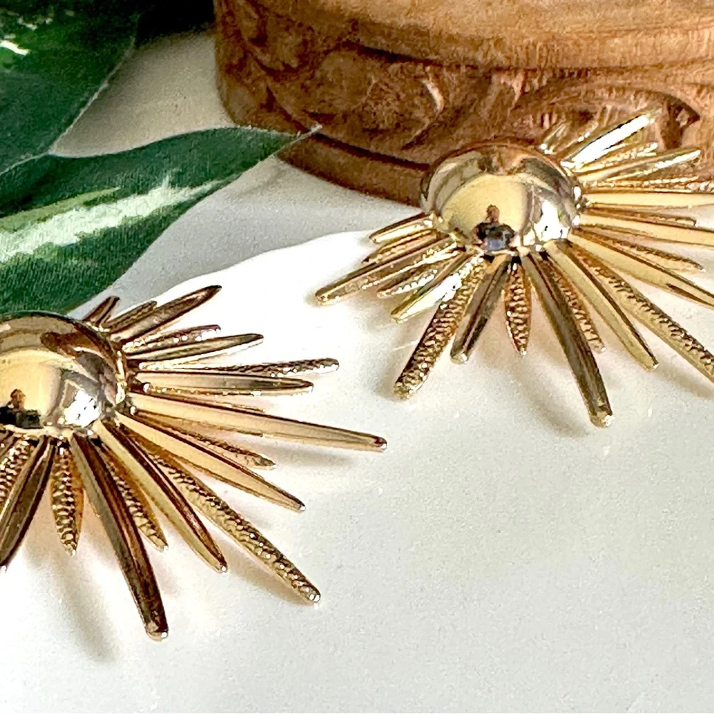 2/$30🌵 Gold Sunburst Earrings Starburst MCM Egyptian Style Art Deco Boho NEW